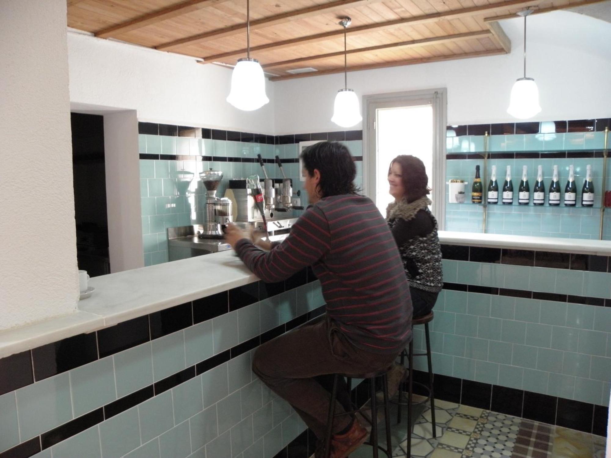 Hostal Cal Pla Sant Llorenc Savall Eksteriør bilde